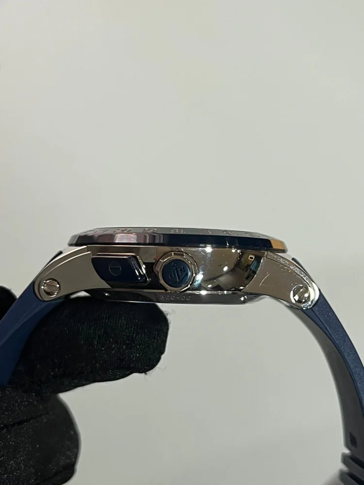 Ulysse Nardin El Toro / Black Toro Black Toro